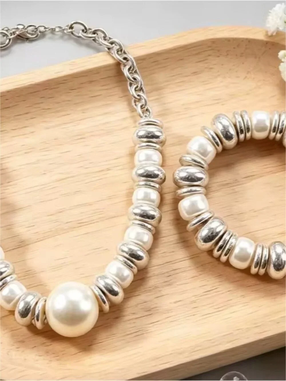 Silver tone and Pearl accent Statement Necklace & Bracelet Set